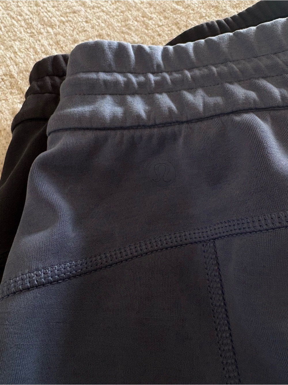 2 lululemon Softstreme High-Rise Short 4" - Picture 3 of 3